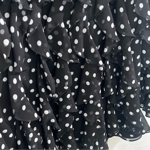 White House Black Market Polka Dot Ruffle Tiered Strapless Dress Size 10 - Picture 4 of 13